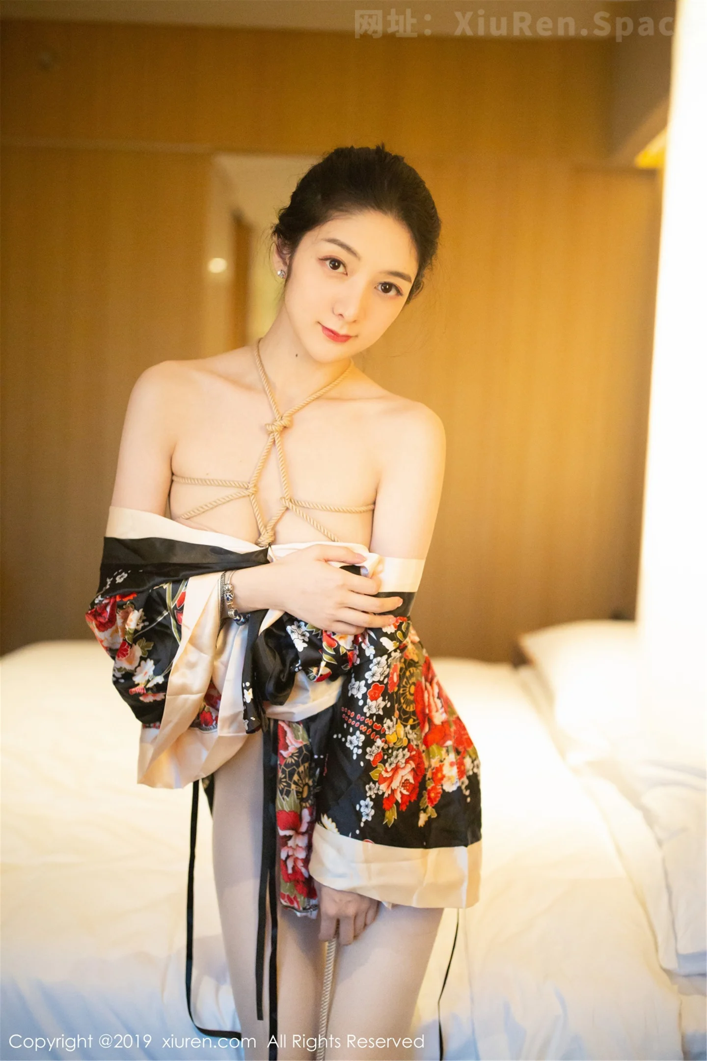 图片[5]-[XiuRen秀人网]VOL.1444 女神Angela喜欢猫私房异域和服SM捆绑秀火辣身材诱惑写真44P-秀人网官方网站